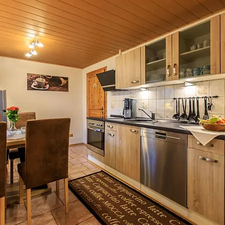 In Mit Grosser Terrasse By Interhome Casa vacanze *