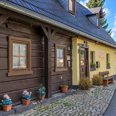 In Mit Grosser Terrasse By Interhome Σπίτι διακοπών Großschönau