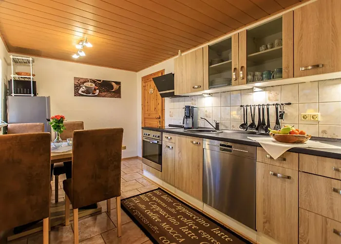 In Mit Grosser Terrasse By Interhome Casa vacanze *